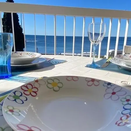 Lägenhet Vue 180 Degres - Wifi - Parking Saint-Raphaël